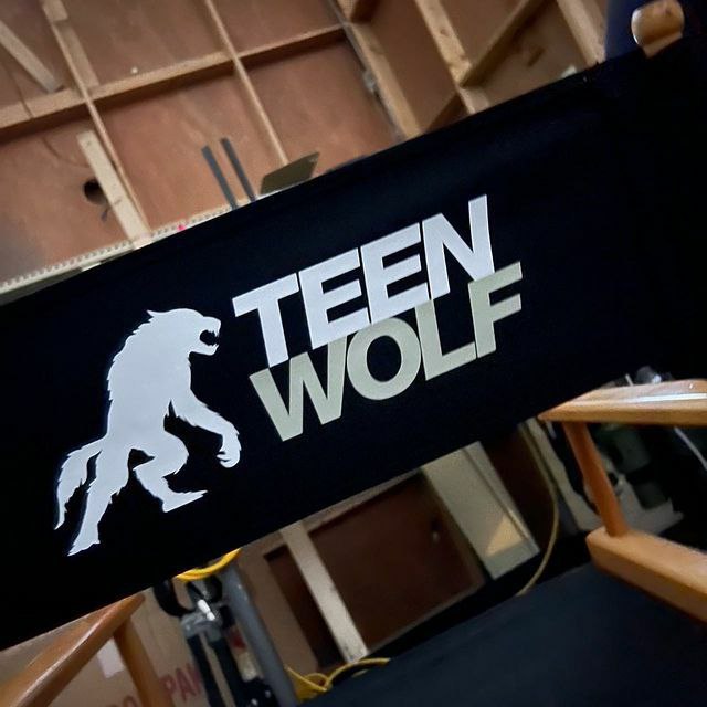 Em uma postagem feita pela conta do Instagram oficial de Teen Wolf, vemos as primeiras imagens dos bastidores do set de gravação do filme.