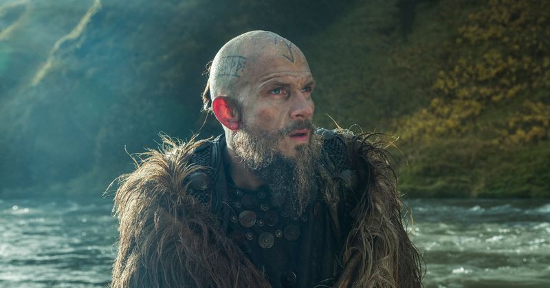 A estrela de Vikings, Gustaf Skarsgård, entra para o elenco do mais novo filme do diretor Christopher Nolan, Oppenheimer.